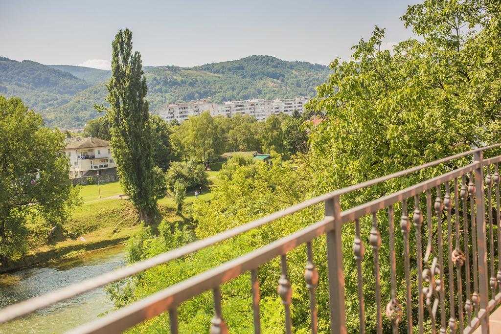 Apartmani Kastel Banja Luka Esterno foto