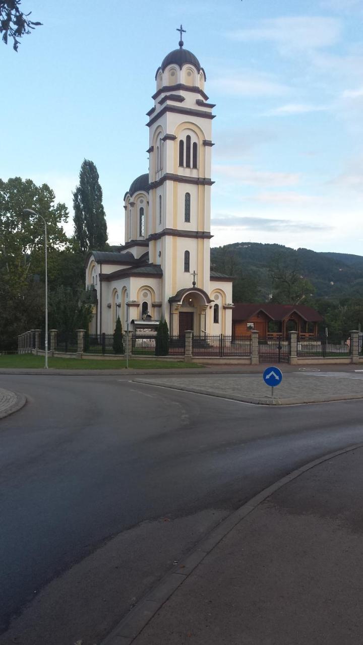 Apartmani Kastel Banja Luka Esterno foto